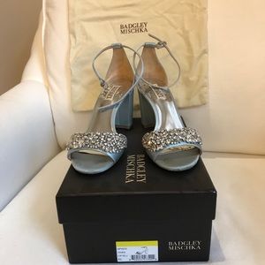 Badgley mischka hines light blue wedding pumps